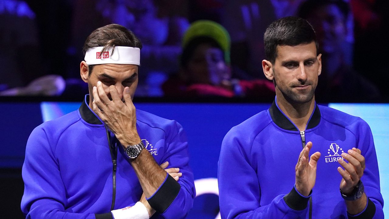 Federer se moja de cara a las semifinales entre Djokovic y Sinner: «Creo que ganará…»