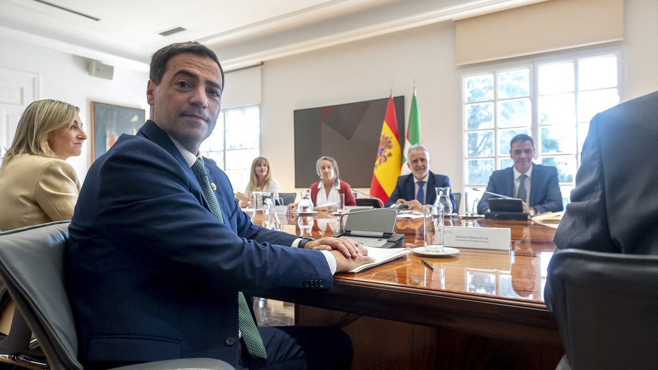Sánchez y el lehendakari Pradales impulsan el rescate de Talgo con 75 millones de la SEPI