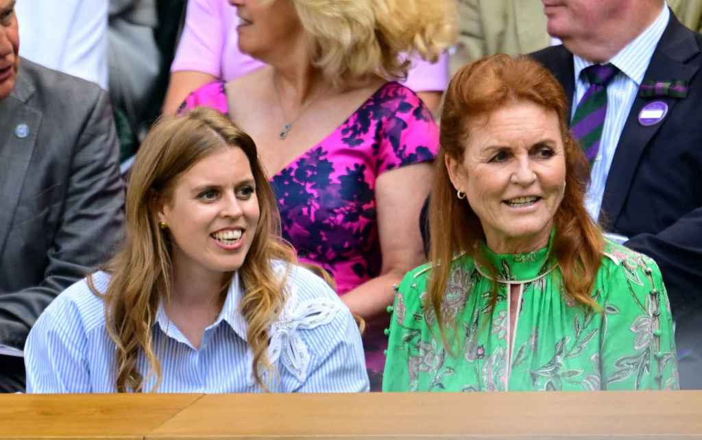 Sarah Ferguson y Beatriz de York en el torneo de tenis de Wimbledon 