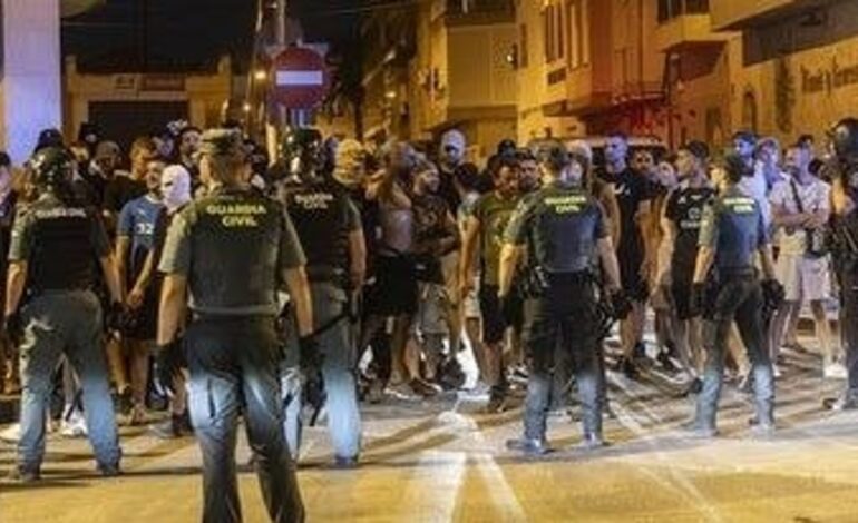 La calma empieza a volver a Torre-Pacheco tras una noche sin enfrentamientos graves, heridos ni detenidos