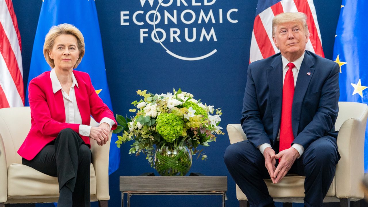 Von der Leyen advierte a Trump de que tomará «las medidas necesarias» si impone aranceles del 30% a productos europeos