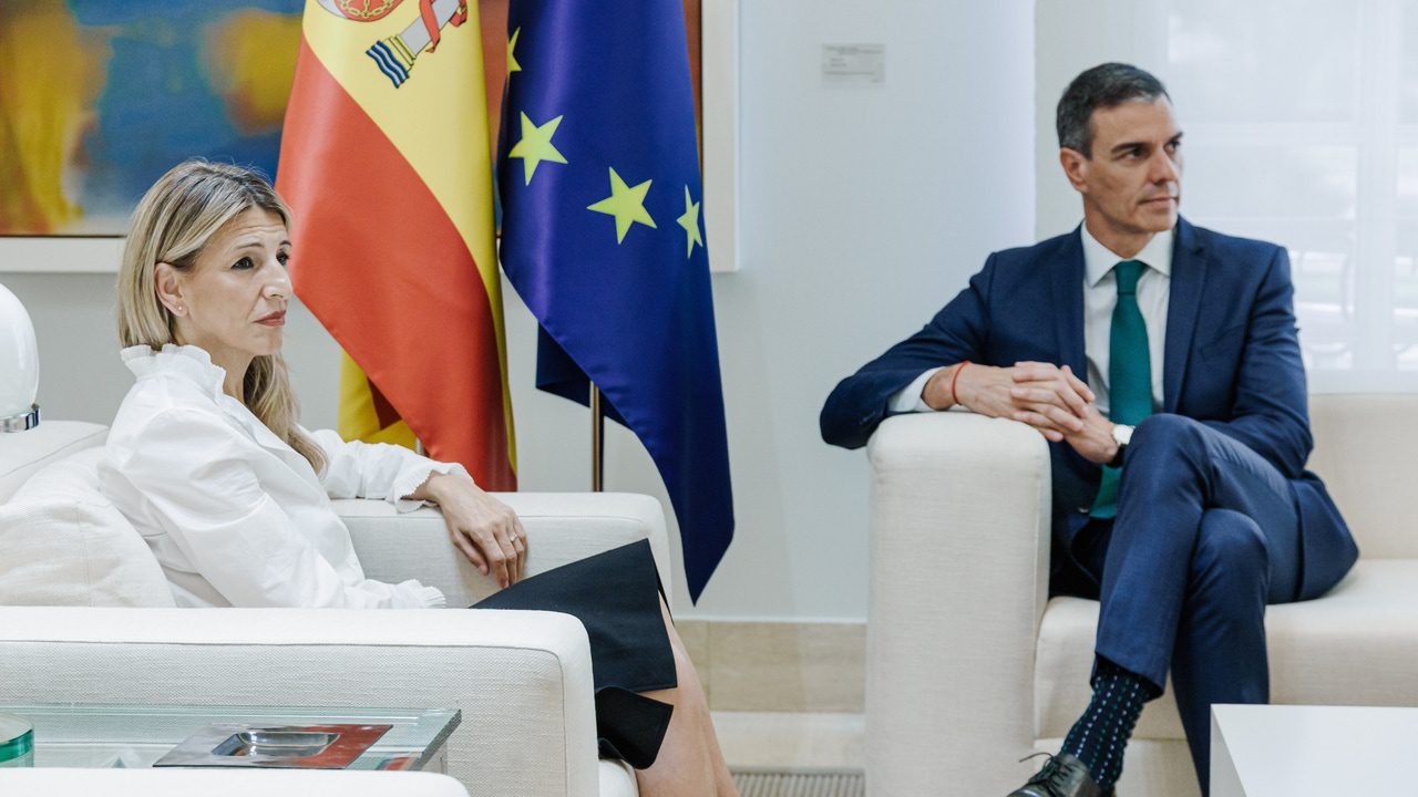 Sánchez y Yolanda Díaz acuerdan impulsar el embargo del comercio de armas a Israel