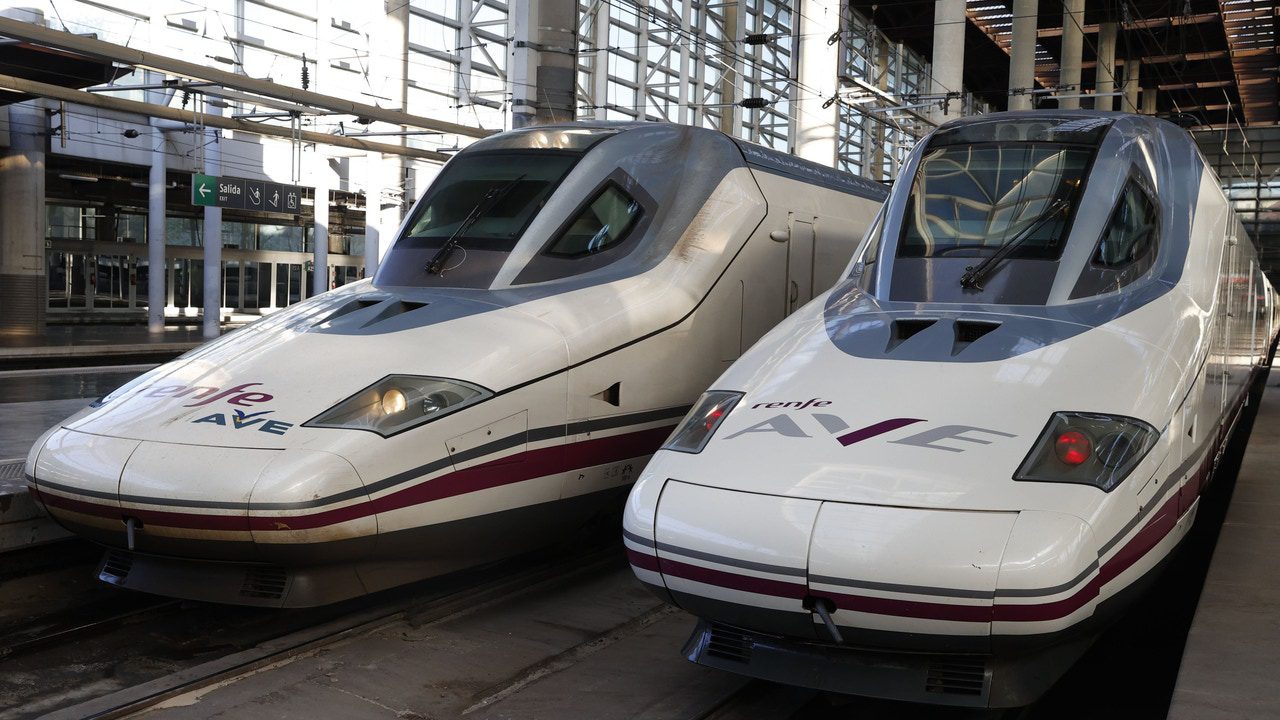 Renfe suspende toda la circulación ferroviaria en Cataluña por las lluvias torrenciales