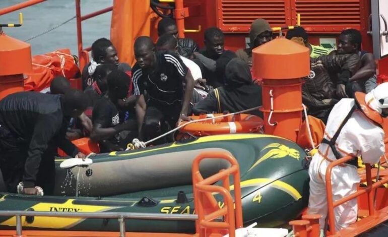Más de 20 personas muertas en el naufragio en Mauritania de una embarcación que viajaba rumbo a Canarias