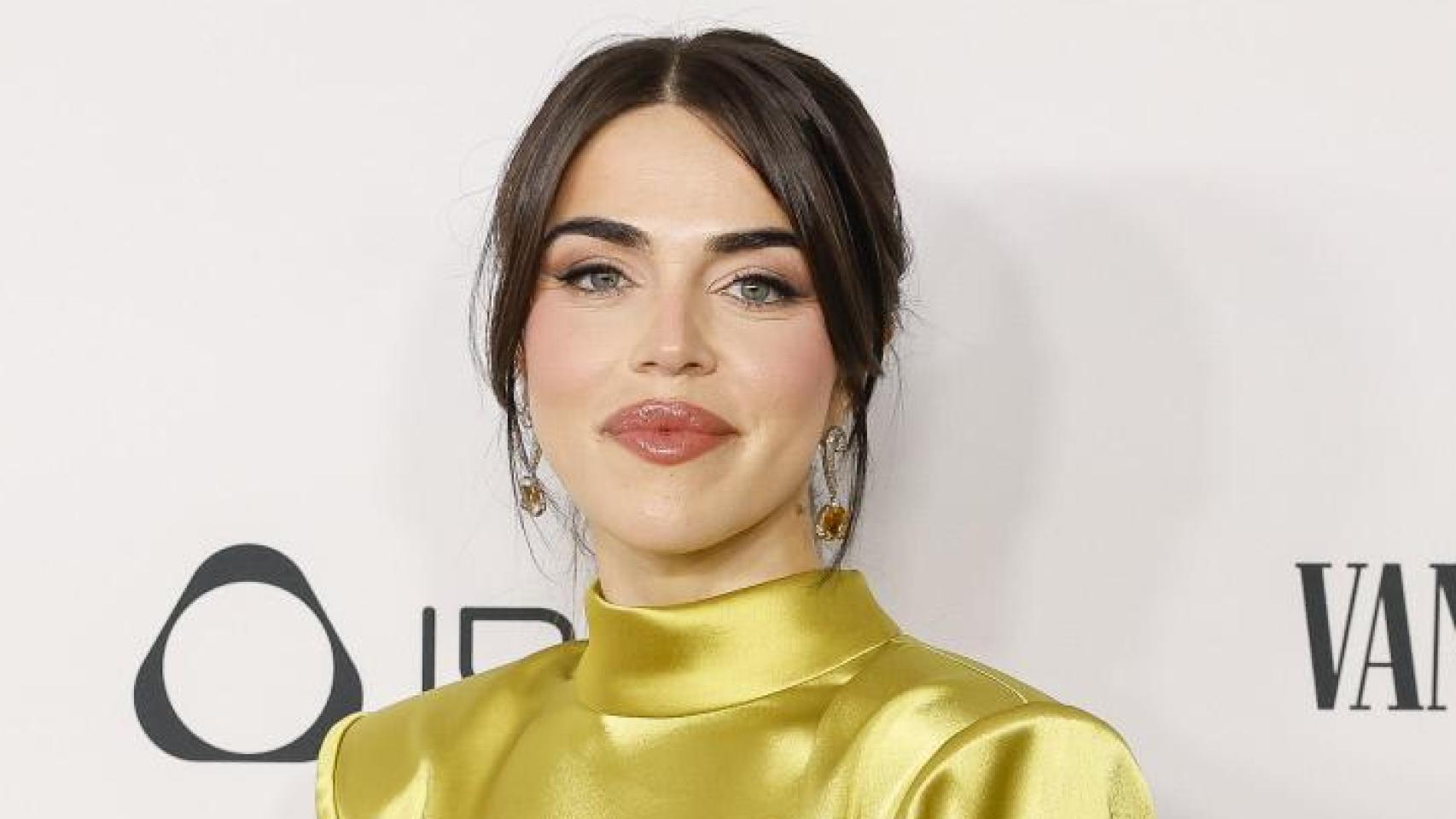 Violeta Mangriñán conquista el verano con el vestido de Zara más versátil y favorecedor