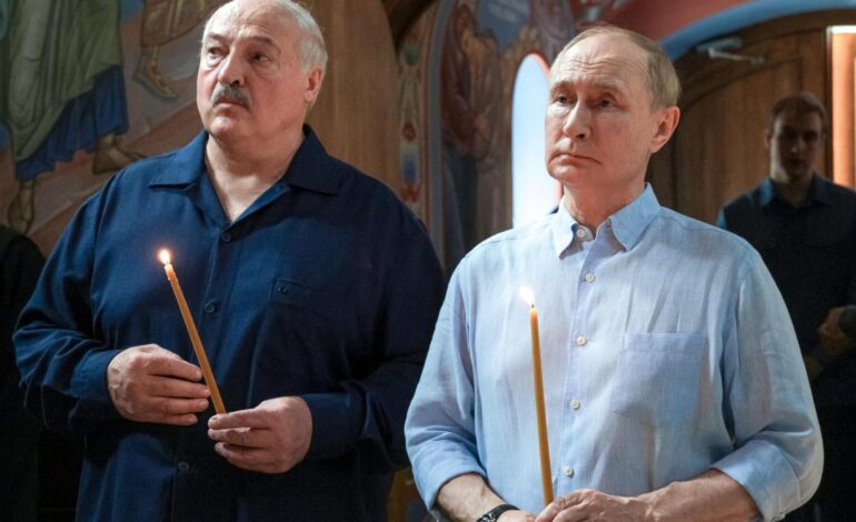 Putin celebra con Lukashenko la llegada de nuevas armas nucleares y se aleja aún más de negociar la paz con Ucrania