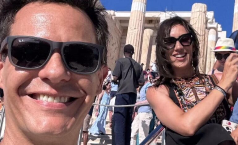 Imágenes del día: las divertidas imágenes de Christian Gálvez y Patricia Pardo en sus vacaciones en Grecia