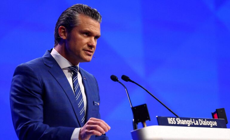 El jefe del Pentágono de Trump, Pete Hegseth, divulga un vídeo que aboga por erradicar el derecho a voto de las mujeres