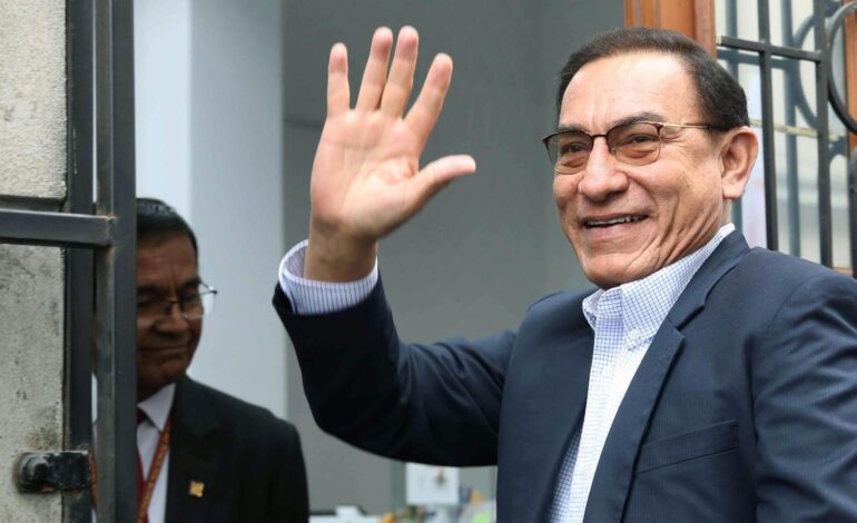 Un juez envía a prisión al expresidente de Perú Martín Vizcarra por recibir sobornos cuando era gobernador