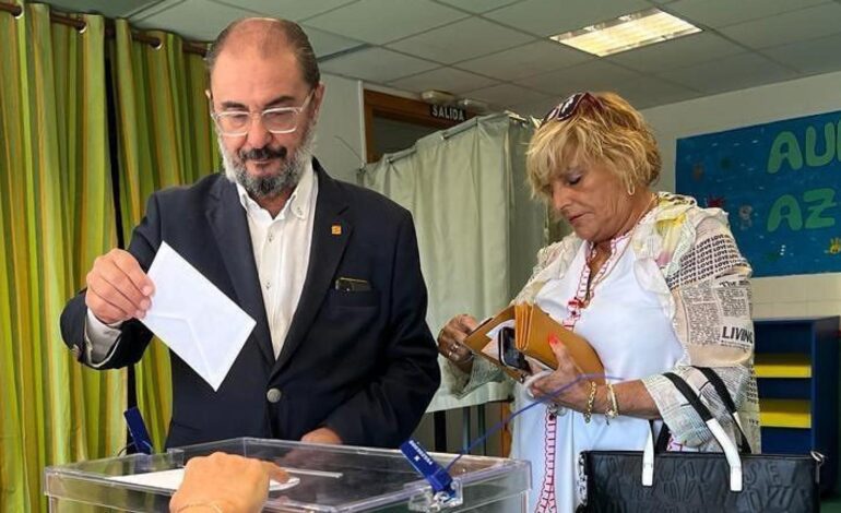 la familia que dice adiós a Javier Lambán tras su muerte a los 67 años