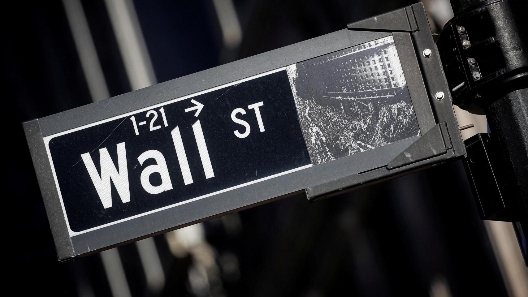 Wall Street cotiza con ligeras pérdidas a la espera de la cumbre de Trump y Putin