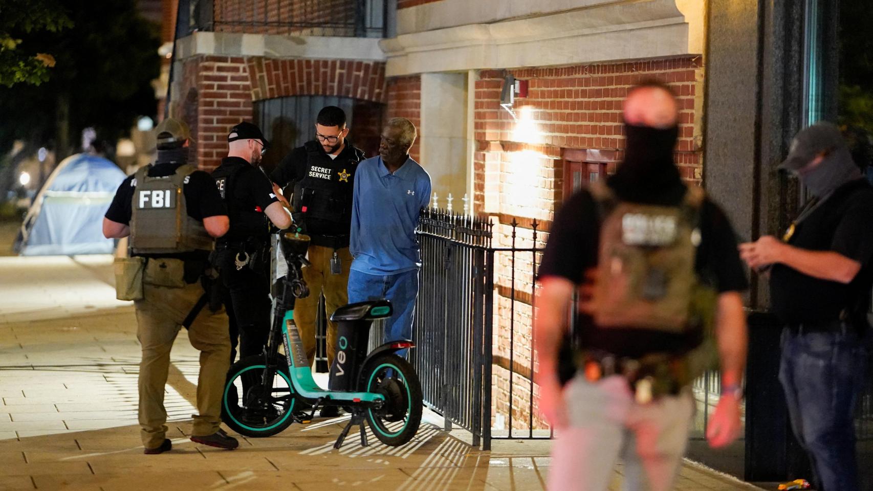 Washington demanda al Gobierno de Trump por la «toma hostil» de la Policía para «restablecer el orden público»