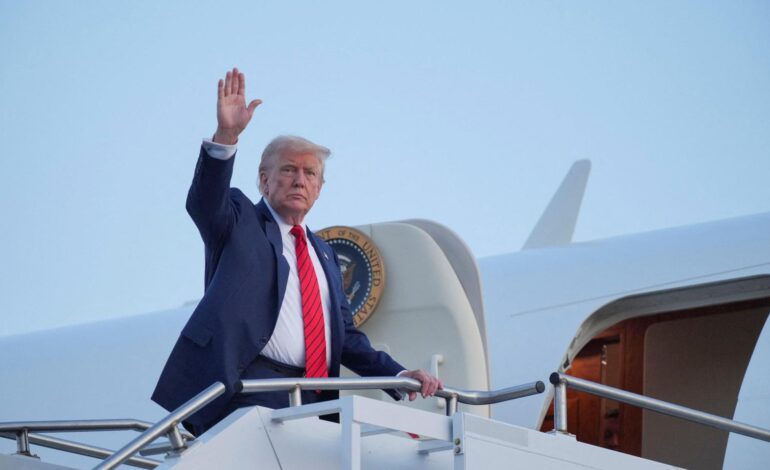 Trump advierte a Putin de que no negociará nada económico en Alaska si no acepta antes un alto el fuego en Ucrania