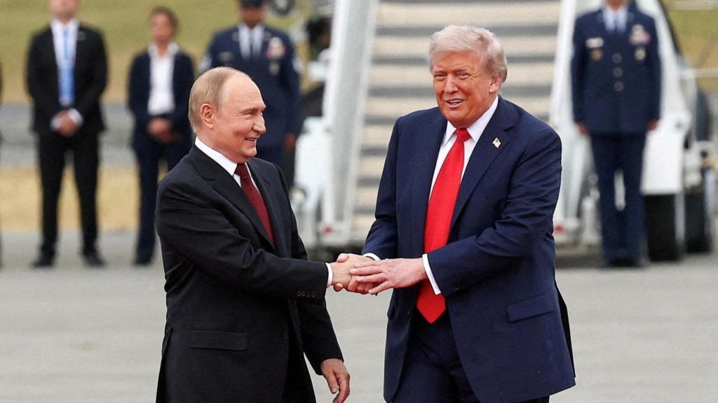 El presidente Trump recibió a Vladimir Putin High en los Estados Unidos.