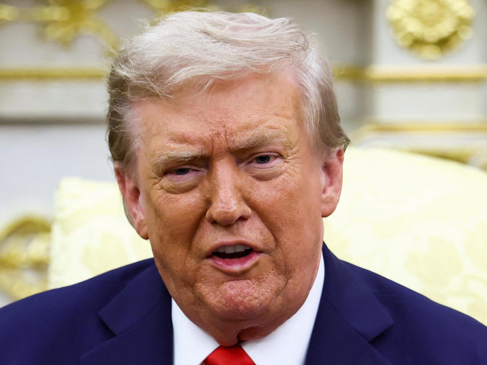 Trump promete prohibir el voto por correo antes de las ‘midterms’ de 2026 como le aconsejó Putin en Alaska