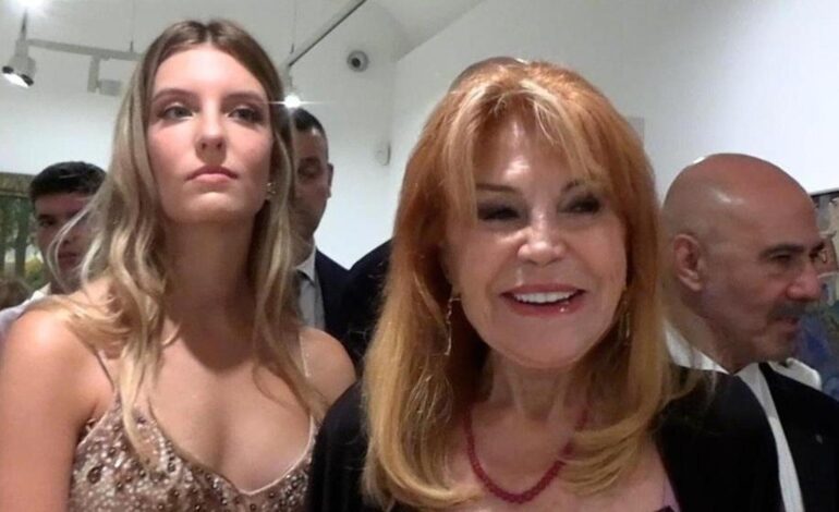 Carmen, la hija de la Baronesa Thyssen, se confirma como su gran sucesora y acapara todo el protagonismo en su reaparición