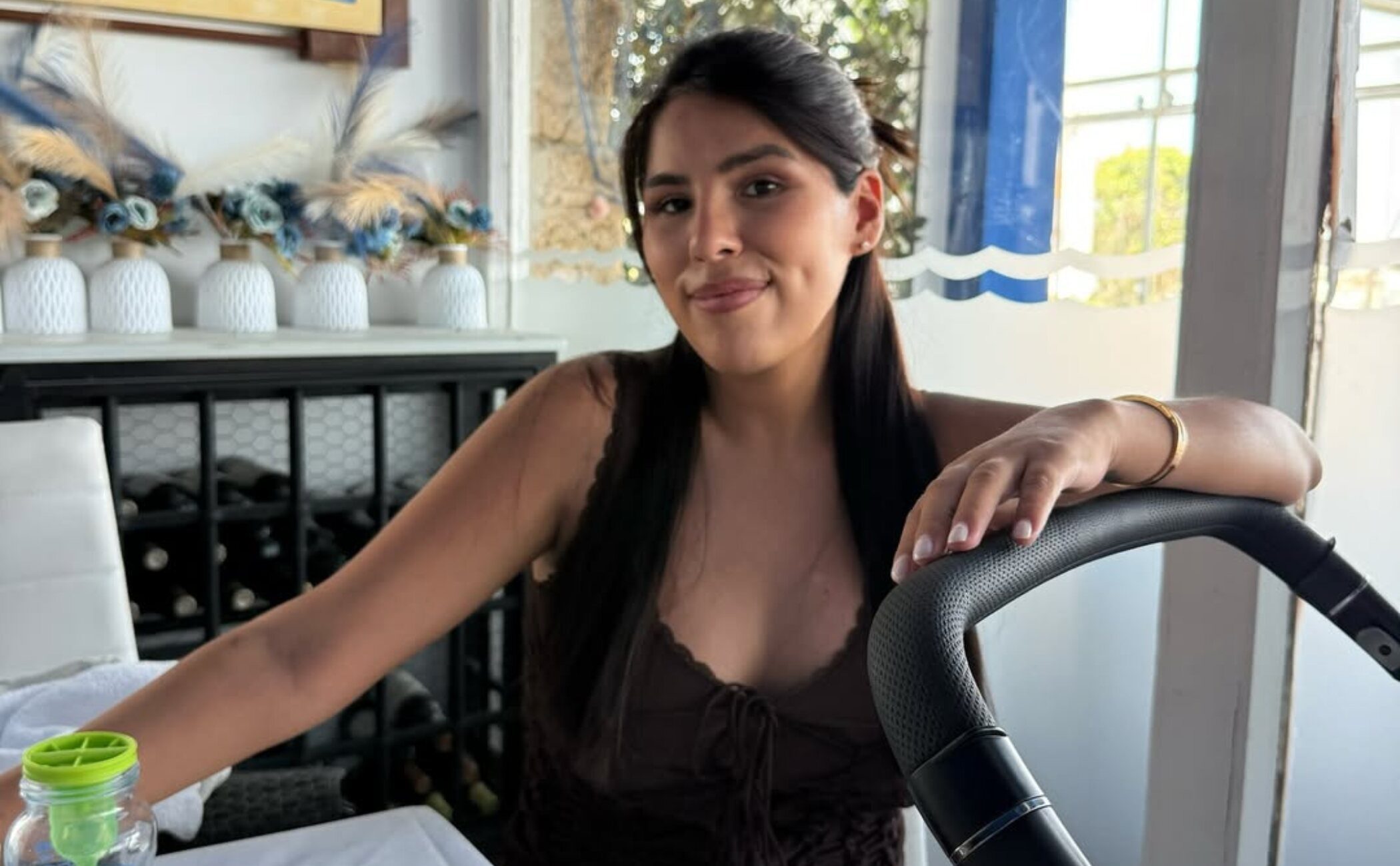 Isa Pantoja rompe a llorar al compartir una noticia muy especial y su prima Anabel le dedica unas palabras