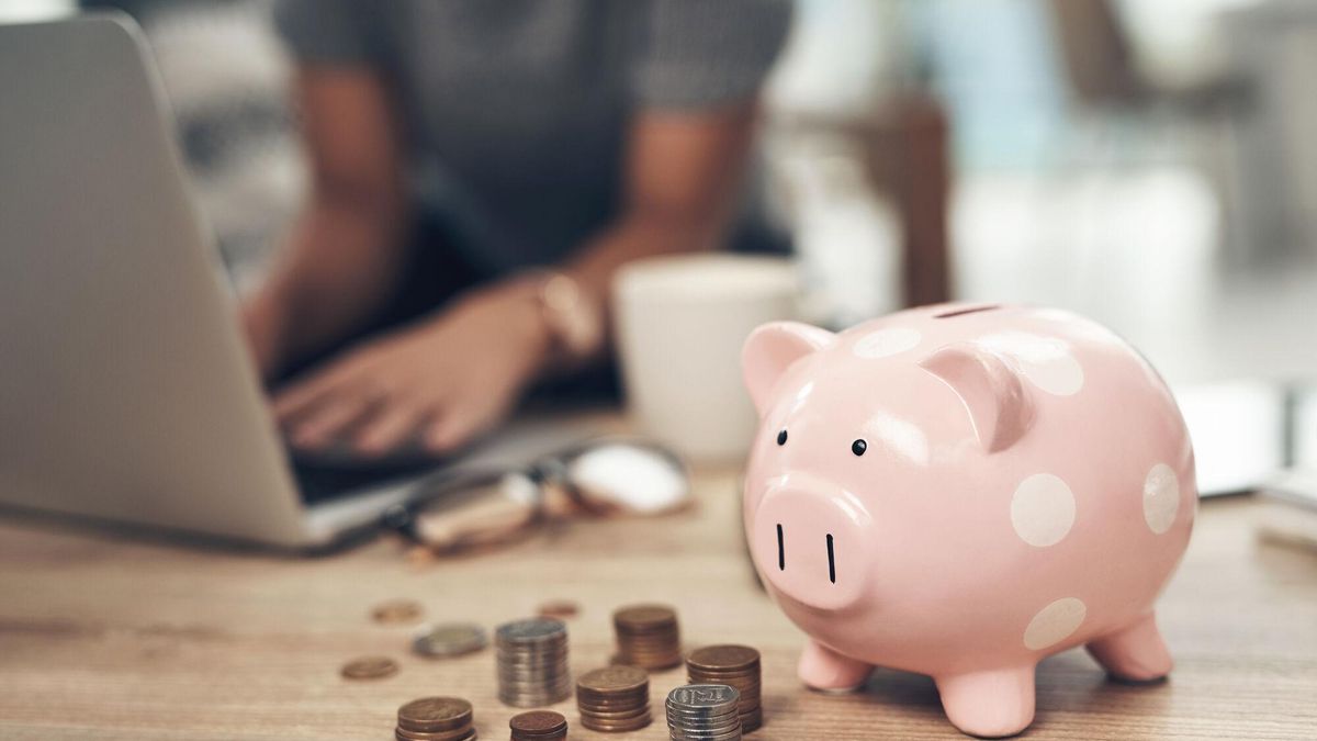 FINANZAS PERSONALES | Andrea Redondo, experta en inversión: «Hemos normalizado el exceso y ridiculizado la prudencia»
