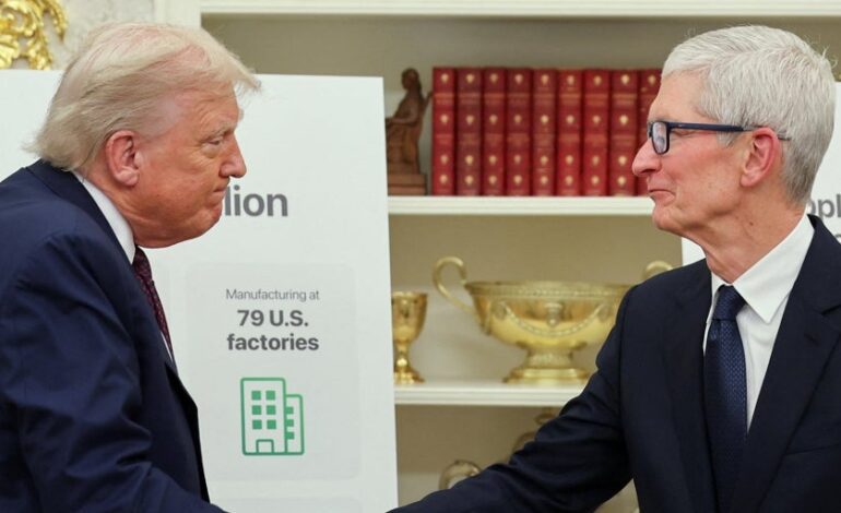 Trump amenaza con aranceles del 100% a los fabricantes de chips que no produzcan en EE.UU.