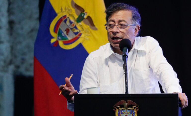 Petro acusa al Gobierno peruano de apropiarse de un territorio colombiano en la Amazonía
