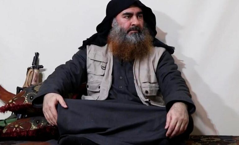 Irak excava una gran fosa común de personas asesinadas por el Estado Islámico durante el «Califato»