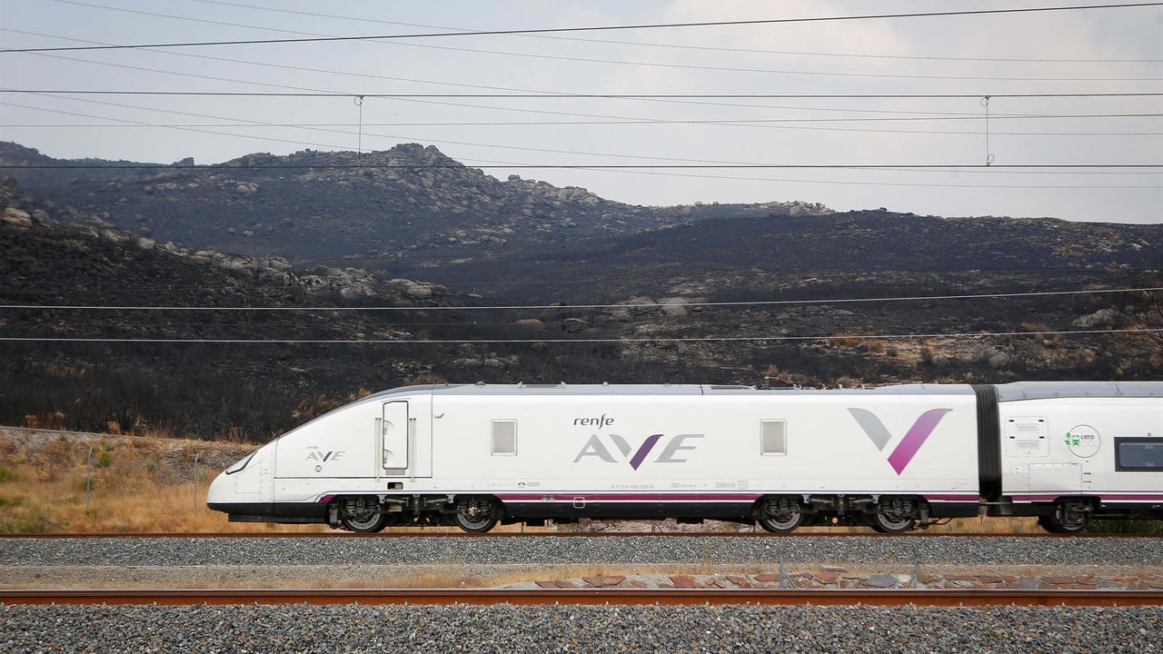 Restablecida la circulación de alta velocidad entre Madrid y Andalucía suspendida por el incendio de un vagón de un tren