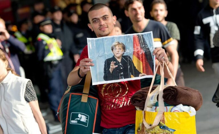 10 años de política migratoria en Alemania: del millón de refugiados bajo Merkel al cerrojo de Merz