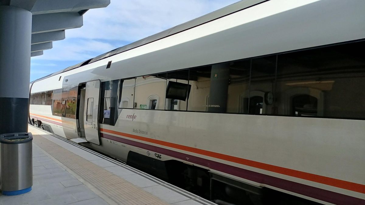 Los trenes Media Distancia Extremadura-Madrid iniciarán y terminarán su recorrido en Leganés desde hoy y hasta el 30