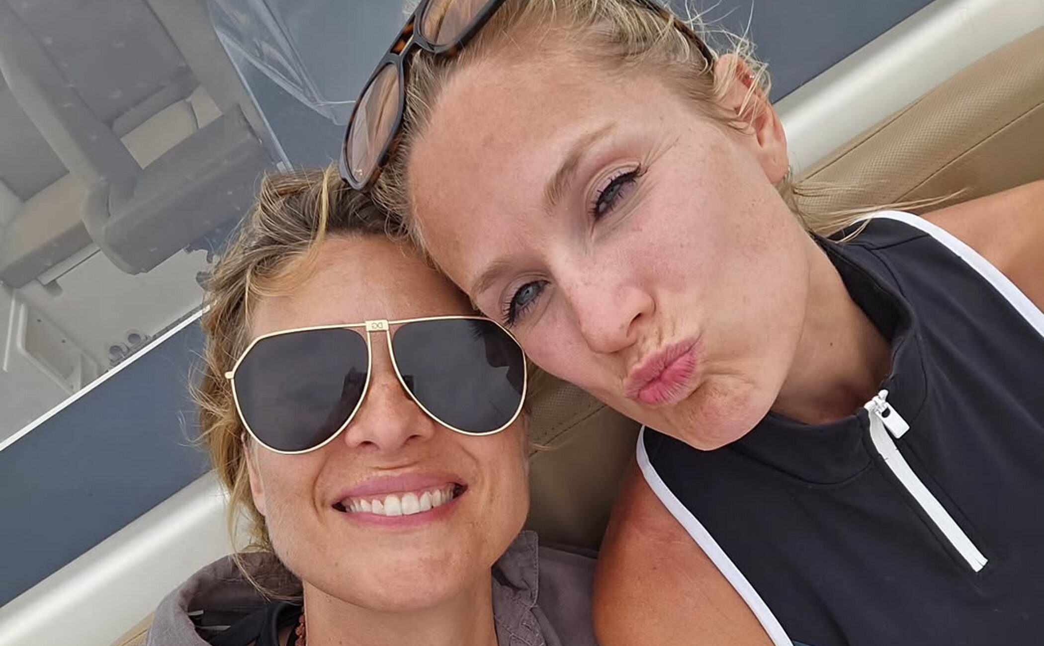 Sandra Barneda y Pascalle Paerel celebran su amor en la Noche de las Velas de Valdeverdeja