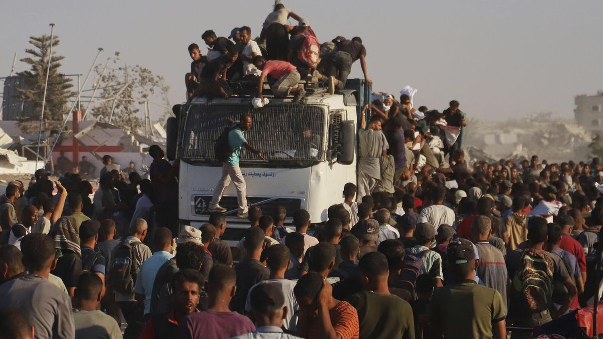 ISRAEL – PALESTINA | Al menos 20 muertos y decenas de heridos al volcar un camión con ayuda humanitaria en la Franja de Gaza