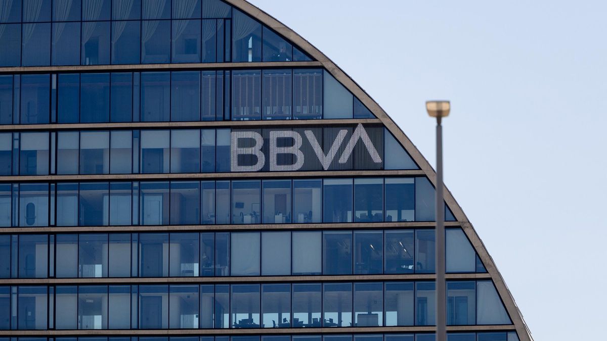 FINANCIACIÓN FRANQUICIAS BBVA | BBVA incrementa un 33% la financiación a franquicias en España en el primer semestre