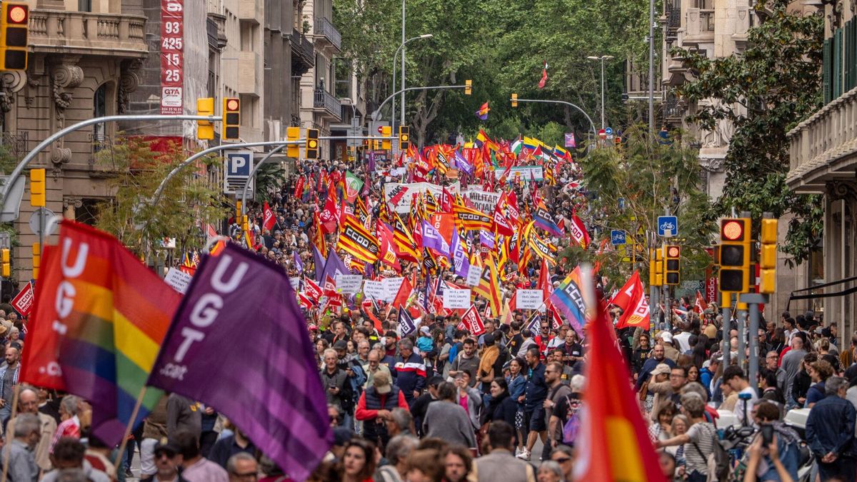 Más de un millón de catalanes tiene el sueldo congelado a expensas de la reducción de jornada y los sindicatos amenazan con huelgas