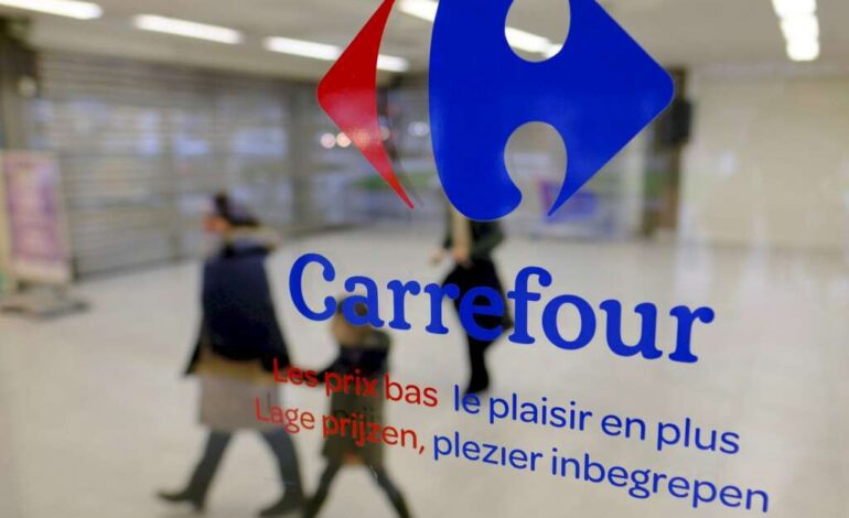Carrefour despide a un trabajador por invitar a bollos y ahora deberá pagar 105.000 euros