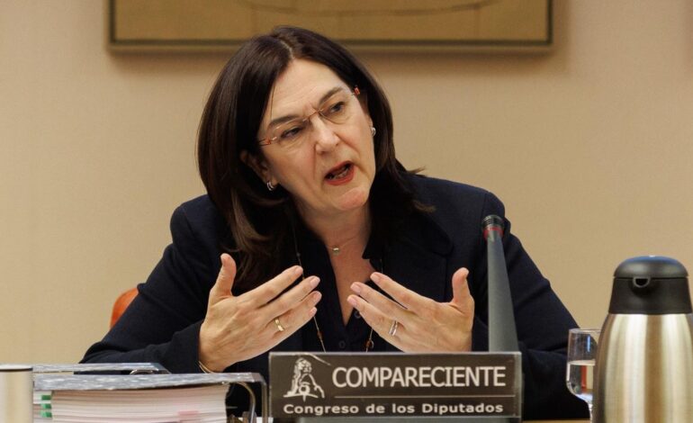 Competencia veta por primera vez a una empresa en concursos públicos sin esperar a que decida al Gobierno
