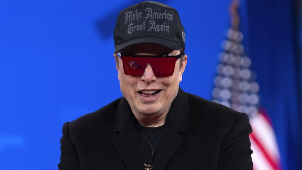 Musk sigue al mando: Tesla lo premia con un millonario paquete accionario