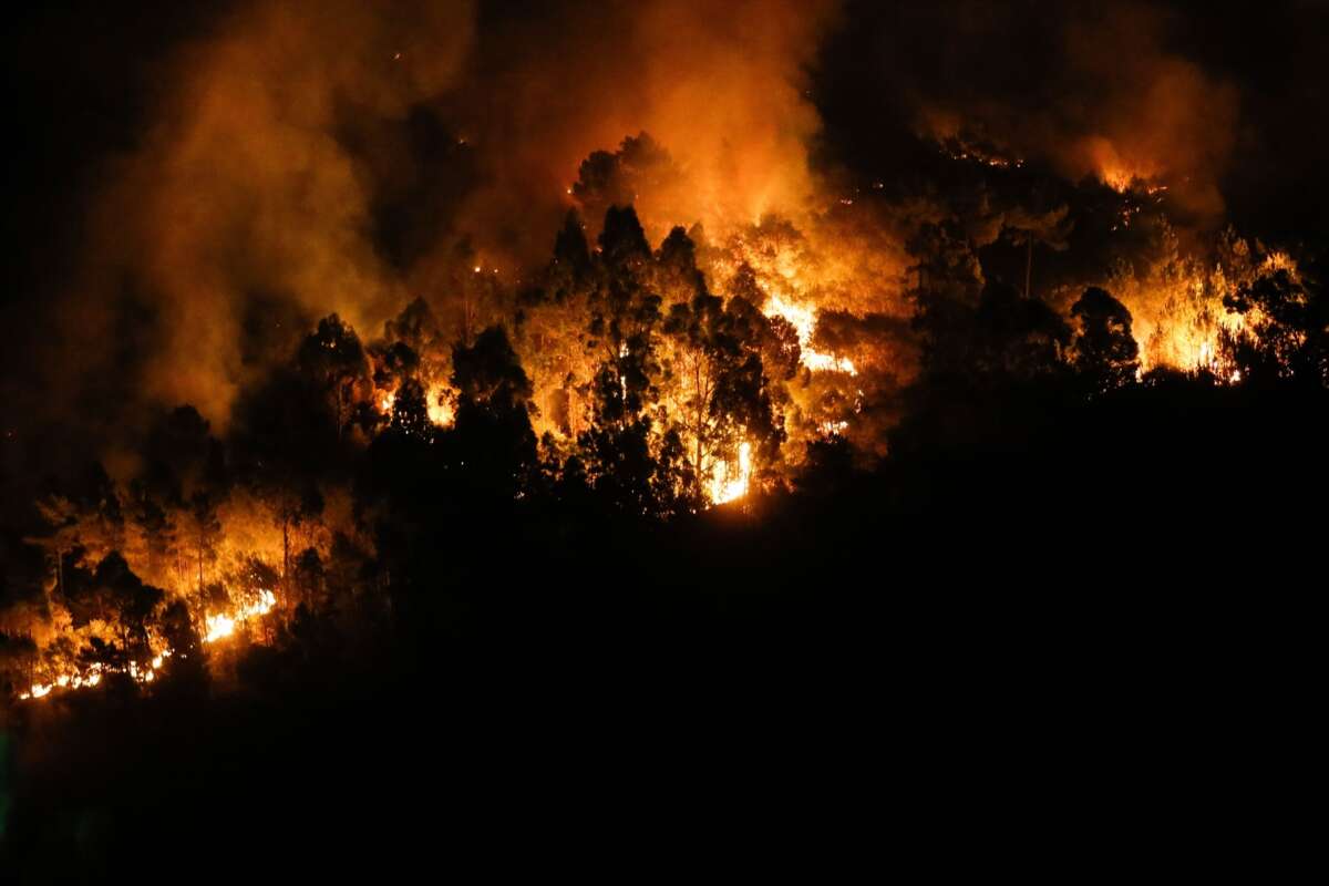 Fuego. España.