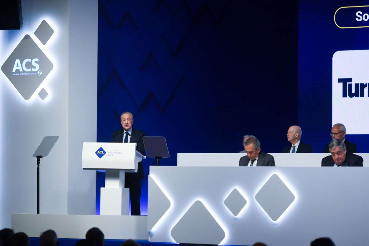 Archivo: el Presidente de ACS, Florentino Pérez, interviene durante la Junta General Ordinaria de Accionistas 2024, en la Feria Ifema de Madrid