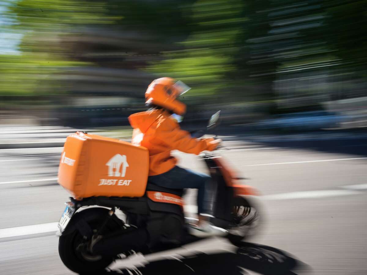 Just Eat se alía con estos dos supermercados para mejorar su servicio de entrega