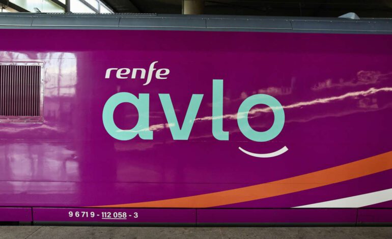 Renfe remplaza los Avlo por AVE en la línea de alta velocidad Madrid-Barcelona