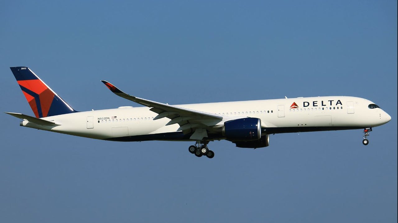 Un avión choca contra otro mientras se preparaba para despegar en Atlanta, en EE UU: no hay heridos