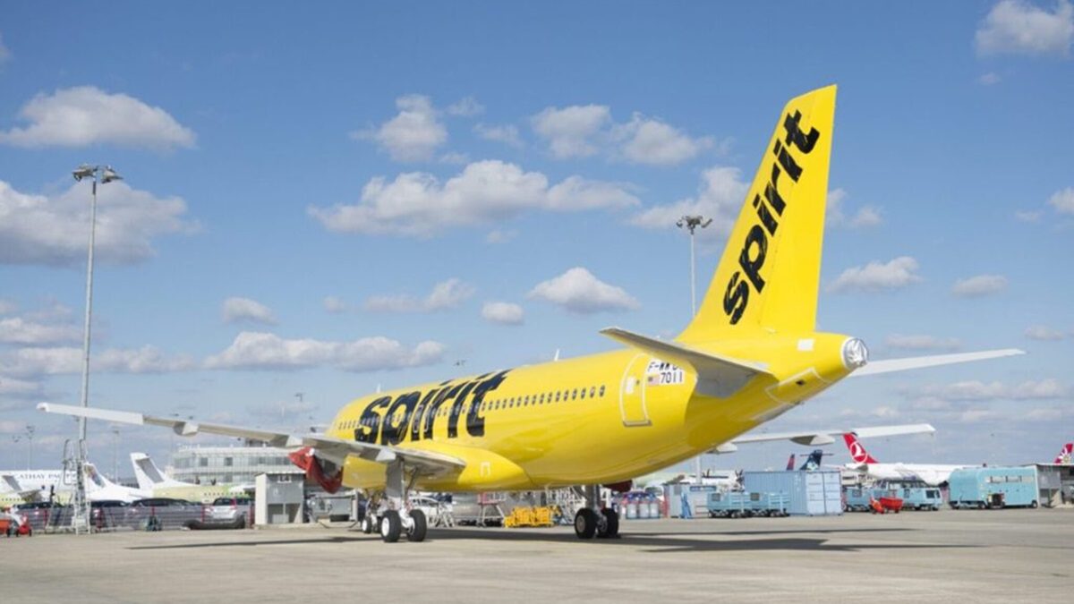 La aerolínea Spirit vuelve a la quiebra por segunda vez en un año, pero no dejará de operar