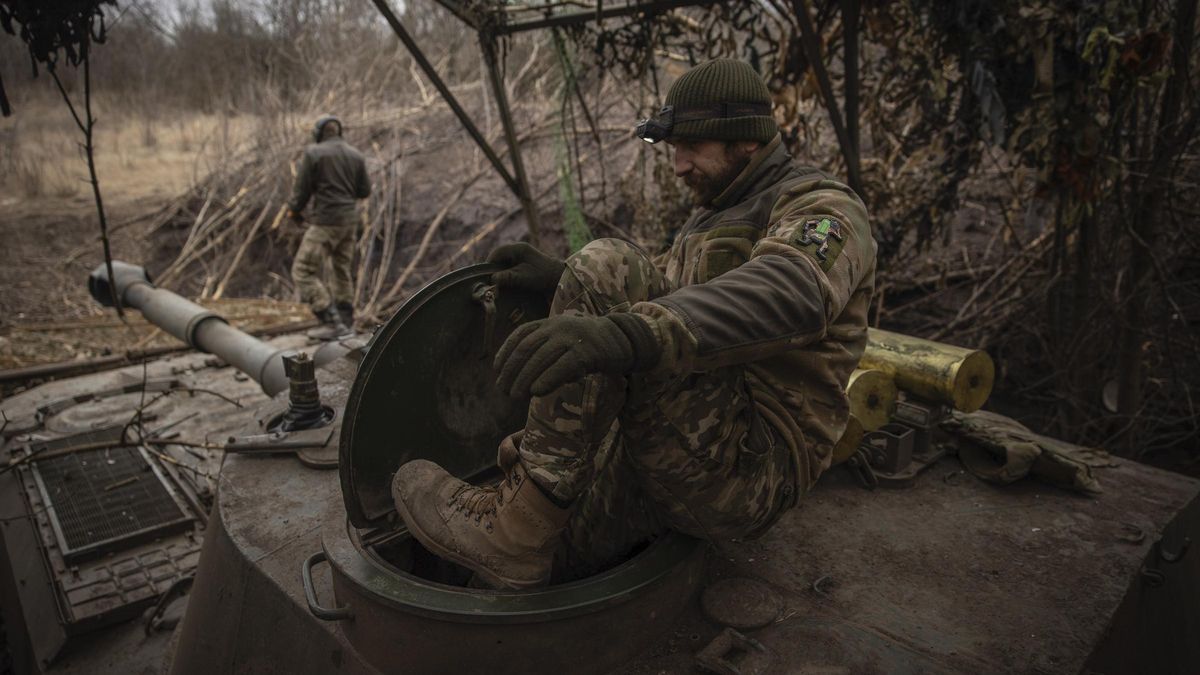 tropas europeas, un ejército local fuerte y apoyo aéreo de EEUU