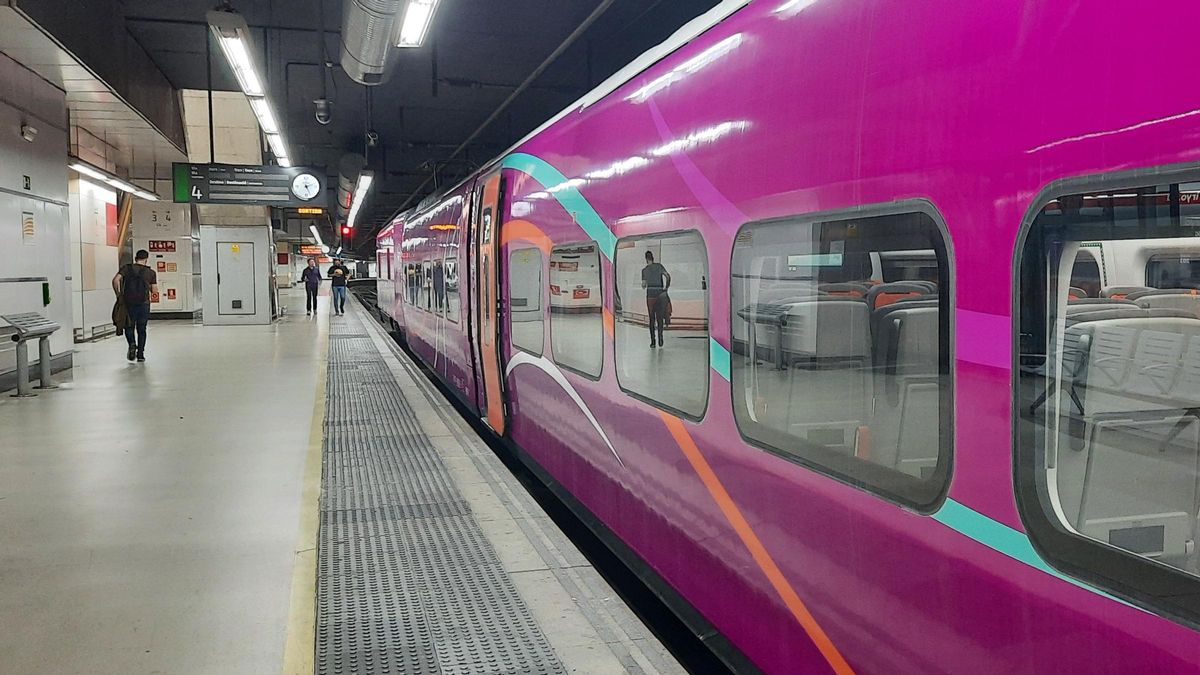 AVLO CANCELACION MADRID BARCELONA | El entierro en la intimidaad del AVE ‘low cost’
