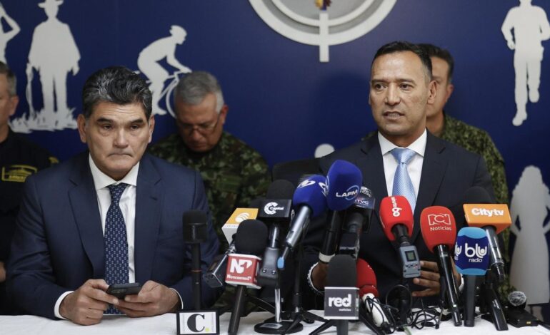 Un grupo armado captura 34 militares colombianos y pone en alerta al Gobierno