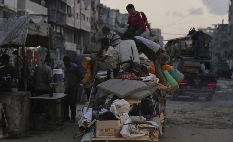 Israel intensifica sus ataques contra Ciudad de Gaza y 10 personas más mueren de inanición