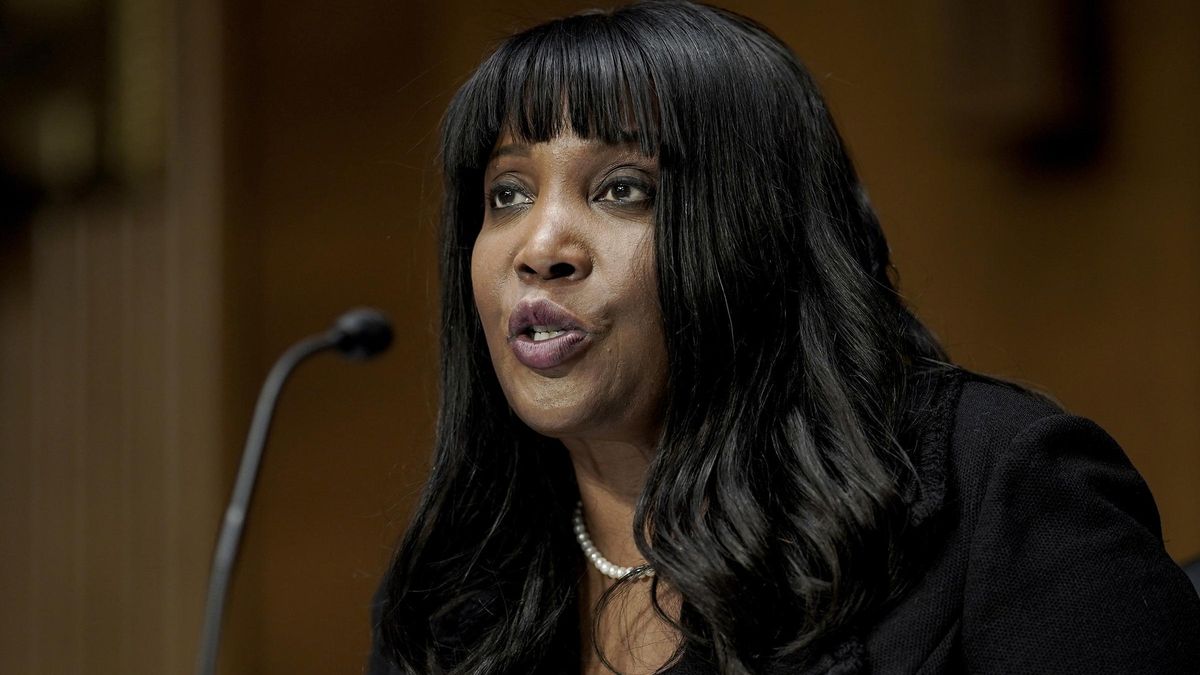 ¿Quién es Lisa Cook, la gobernadora de la Reserva Federal de EEUU cesada por Trump?