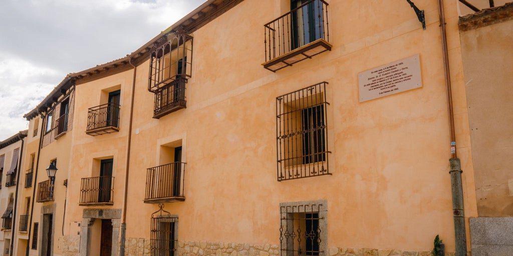viviendas de lujo en edificios históricos en Segovia para estudiantes universitarios de todo el mundo