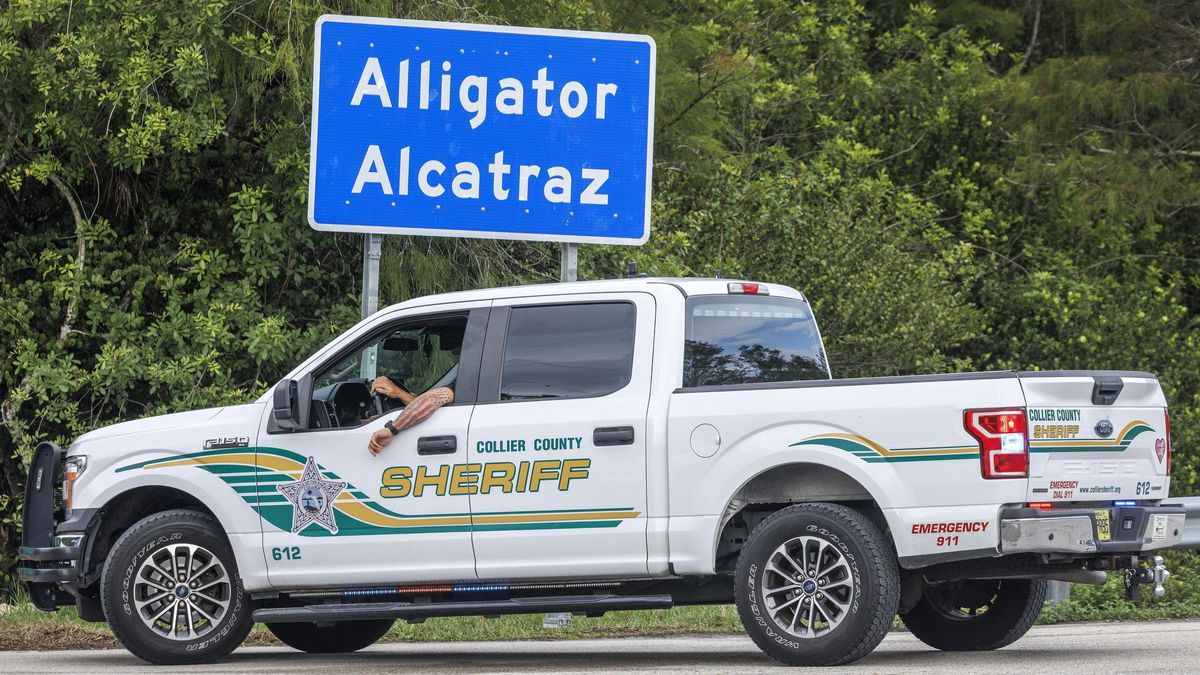 Ordenan desmantelar el centro migratorio ‘Alligator Alcatraz’ de Miami
