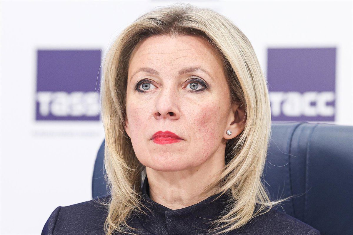 Rusia denuncia las «mentiras despreciables» de Macron al acusar a Moscú de belicismo