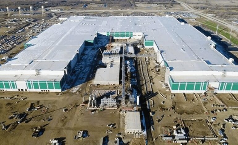 Panasonic Energy inicia la producción de baterías en la megafábrica de ACS en Kansas